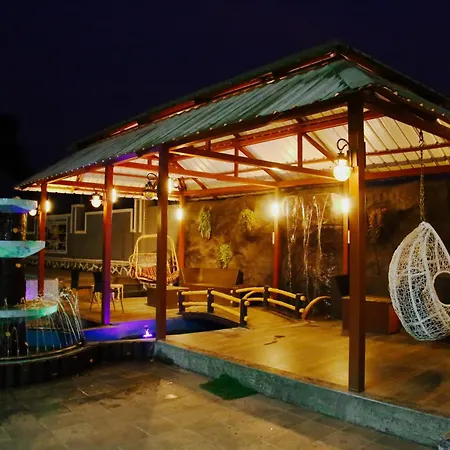 Royal Retreat Lonavla - 7Bhk Luxury Villa With Turf Exterior photo